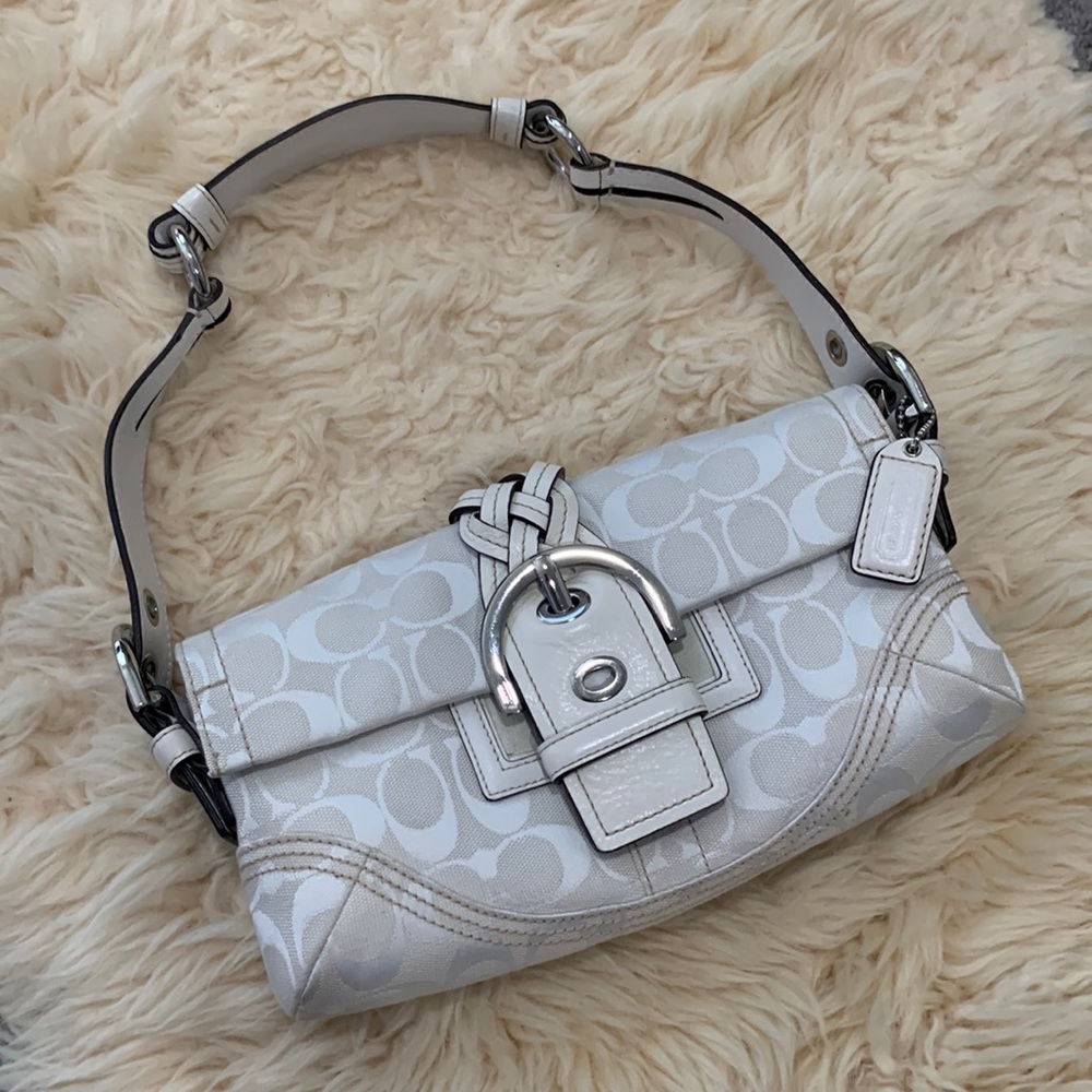 Coach White Shoulder Bag with Dust Bag